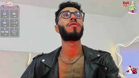 Snapshot of xander_tay chatting on 12-21-24, 11:02 ISSANDER online show from 12-21-24, 11:02