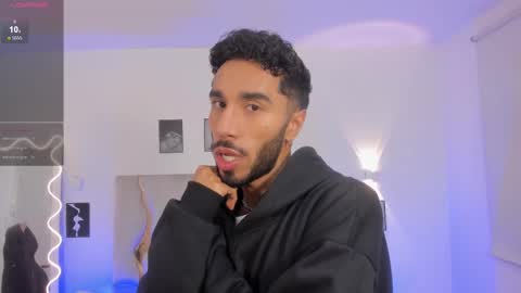 Snapshot of xander_tay chatting on 02-13-25, 01:50 ISSANDER online show from 02-13-25, 01:50