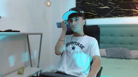 xandergrey8 online show from 01-15-26, 07:17