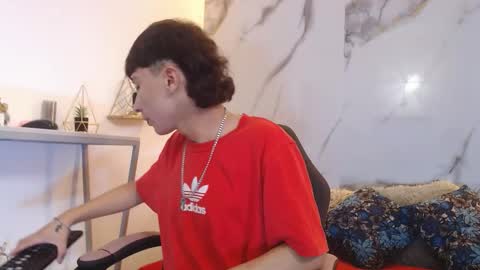 xandergrey8 online show from 03-23-26, 07:18