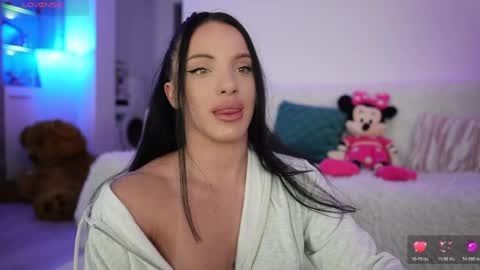 Snapshot of xandrabae chatting on 05-18-26, 09:53 Alexandra online show from 05-18-26, 09:53