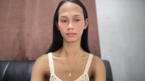 Cassandra online show from 02-12-26, 08:48