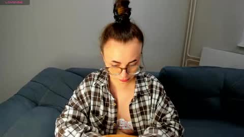 Snapshot of xapka_lapka chatting on 05-28-26, 04:15 Alice online show from 05-28-26, 04:15