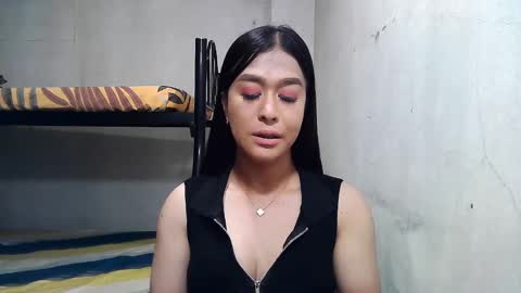Snapshot of xasianbigcumx chatting on 02-05-25, 01:47 xasianbigcumx online show from 02-05-25, 01:47