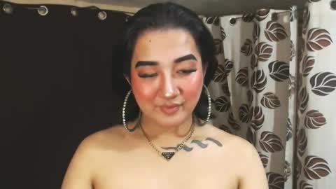 Nira   NOT INTO CHEAP GUYS  online show from 01-09-25, 09:26