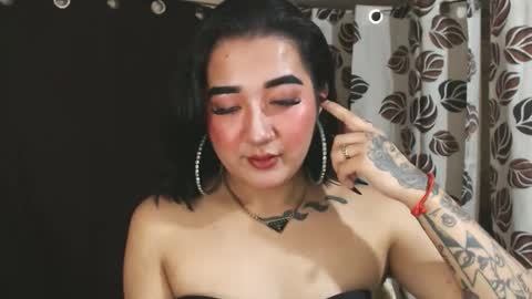 Nira   NOT INTO CHEAP GUYS  online show from 01-21-25, 11:24