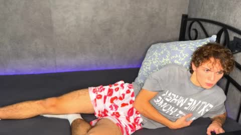 Xavier  PVT open  online show from 11-10-25, 05:17