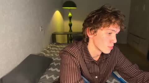 Xavier  PVT open  online show from 02-10-26, 04:55