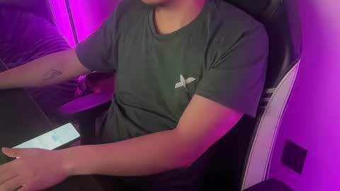 xburst online show from 02-18-25, 12:48