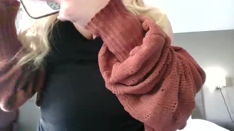  charlotte euphoria  online show from 04-20-26, 10:44