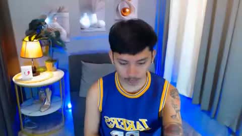 Charlie online show from 04-10-26, 08:41