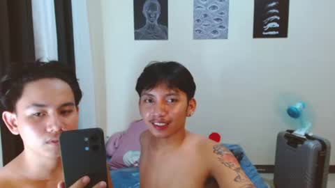 Snapshot of xcigbatecum chatting on 06-21-26, 10:40 Charlie online show from 06-21-26, 10:40