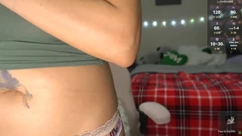 Snapshot of xclusivesecrets chatting on 12-05-25, 09:00 spoil me here online show from 12-05-25, 09:00