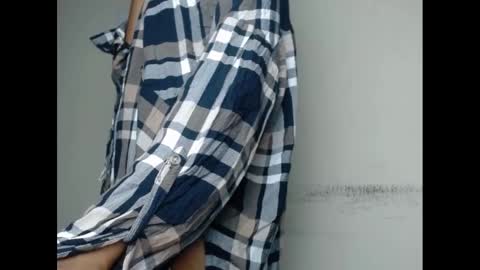 Snapshot of xcreamypussy chatting on 12-27-24, 05:42 xcreamypussy online show from 12-27-24, 05:42