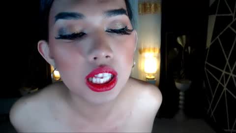 Candy Lily online show from 12-15-24, 12:18