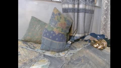 Snapshot of xcumxonxme chatting on 12-31-24, 03:42 xcumxonxme online show from 12-31-24, 03:42