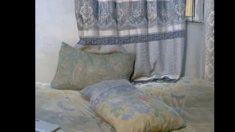 Snapshot of xcumxonxme chatting on 03-02-25, 11:18 xcumxonxme online show from 03-02-25, 11:18