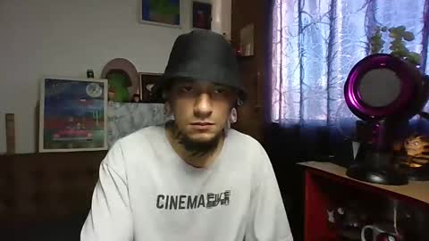 Snapshot of xdantex19 chatting on 05-20-26, 01:39 xdantex19 online show from 05-20-26, 01:39