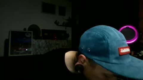 Snapshot of xdantex19 chatting on 05-26-26, 02:40 xdantex19 online show from 05-26-26, 02:40