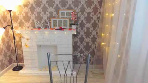 Snapshot of xeva_angelx chatting on 02-21-26, 05:52 Xeva Angels online show from 02-21-26, 05:52