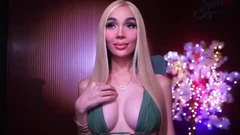 Anne online show from 06-30-26, 03:18