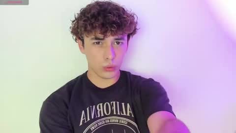 xhan online show from 12-28-24, 01:08