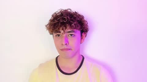 xhan online show from 12-31-24, 01:36