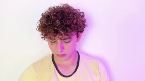 xhan online show from 12-31-24, 04:38