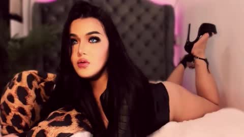 Snapshot of xher_hidden_collectionx chatting on 02-06-26, 05:49 GODDESSS LEXII online show from 02-06-26, 05:49