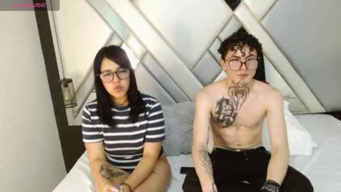 Snapshot of xhotdesire_fx chatting on 03-08-25, 05:59 Marco and Veronica online show from 03-08-25, 05:59