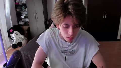 xIce Boy online show from 02-14-26, 01:41