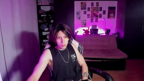 Snapshot of xice_boy chatting on 05-01-26, 01:10 xIce Boy online show from 05-01-26, 01:10