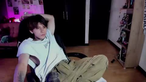 Snapshot of xice_boy chatting on 05-29-26, 06:39 xIce Boy online show from 05-29-26, 06:39
