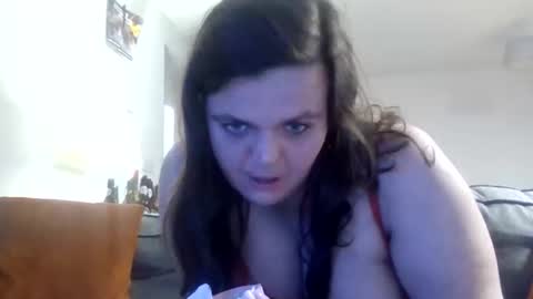 xiicrashiix online show from 05-18-26, 10:04