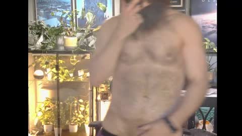 Snapshot of xiisil chatting on 11-12-25, 06:19 xiisil online show from 11-12-25, 06:19