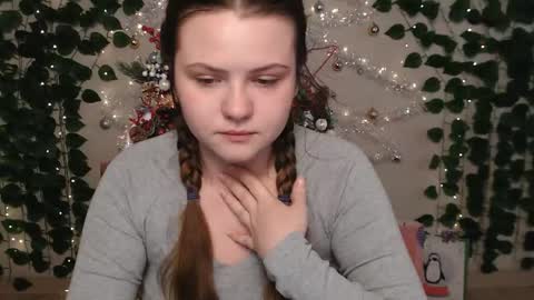 Lina online show from 12-28-24, 07:33