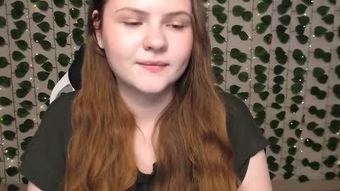 Lina online show from 01-18-25, 04:26
