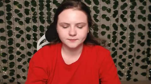 Lina online show from 02-13-25, 10:34