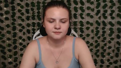 Lina online show from 02-17-25, 07:15