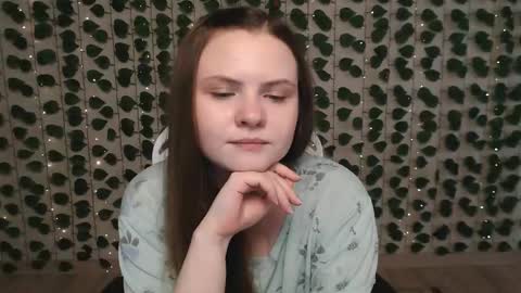 Lina online show from 03-05-25, 08:10