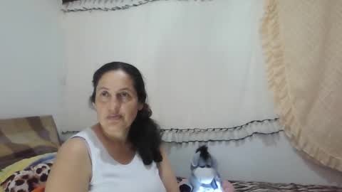 Ximena online show from 12-16-24, 03:51