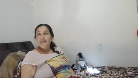 Ximena online show from 02-18-25, 01:21