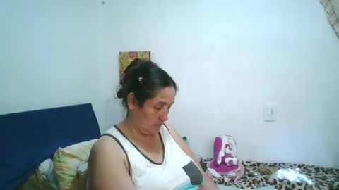 Snapshot of xime5144838 chatting on 05-04-26, 11:45 Ximena online show from 05-04-26, 11:45