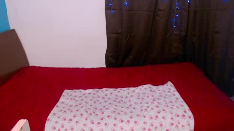 Snapshot of xime_collin77 chatting on 10-11-25, 12:54 Mistress Ana and Slave Ximena online show from 10-11-25, 12:54