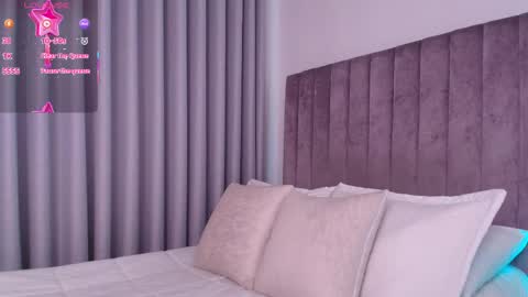 Snapshot of ximelopez1 chatting on 05-27-26, 05:48 XIMENA LOPEZ online show from 05-27-26, 05:48