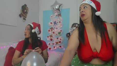 Snapshot of ximena_sm chatting on 12-21-24, 09:44 Ximena online show from 12-21-24, 09:44