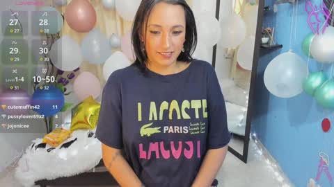 Snapshot of ximena_sm chatting on 01-30-25, 06:43 Ximena online show from 01-30-25, 06:43