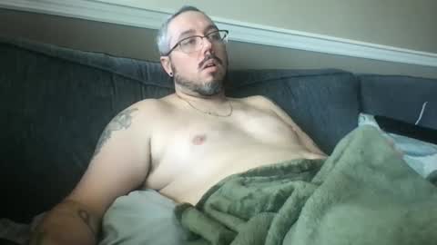 Xiu Hollywood online show from 03-11-25, 07:36