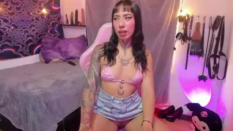 Snapshot of xizette_rotic chatting on 07-11-26, 03:15 xizette online show from 07-11-26, 03:15