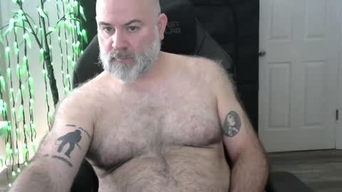 Snapshot of xjohnniex77 chatting on 03-25-26, 02:12 MrSlowBurn77 online show from 03-25-26, 02:12